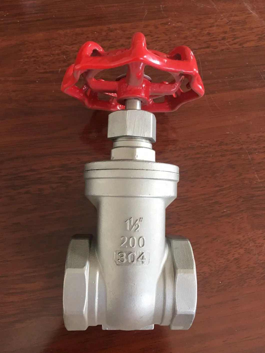 Stainless Steel 304 316 CF8m Female Threaded Gate Valve Pn16 200psi Wog Ss Bsp Threaded Gate Valve Female Thread NPT Gate Valve with Non-Rising Stem